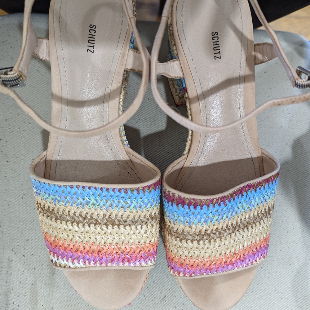 Sandals - Picture 10 of 11